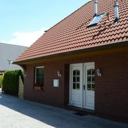 In Burhave Mit Grill Und Garten Butjadingen